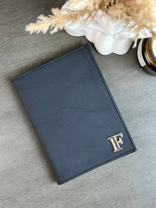 PORTAPASAPORTE IND NEGRO FRESNO LISO