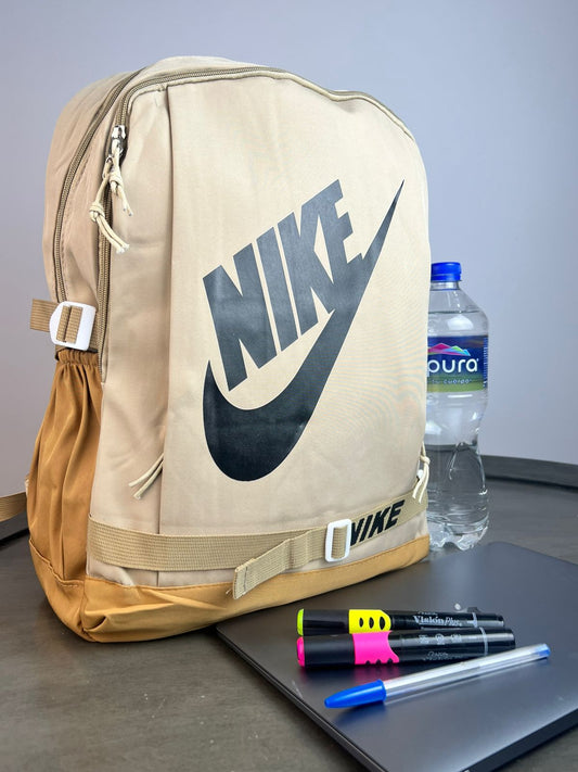 MOCHILA NIKE CINTOS KAKI/CAMEL