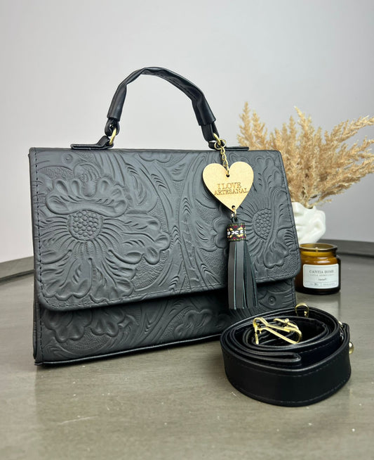 BOLSO CAJITA ZAFIRO GRABADO FLORES NEGRO MATE