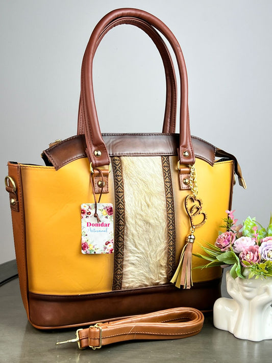 MOD. DOMDAR VANESSA MOSTAZA FRANJA PELO BEIGE
