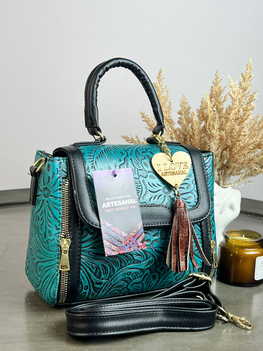 CROSSBODY ARTESANAL DOBLE CIERRE GRABADO VERDE