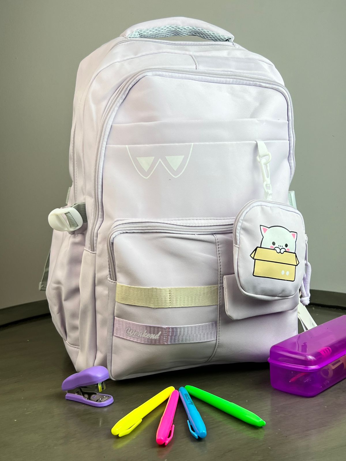 MOCHILA CON MONEDERO GATO LILA