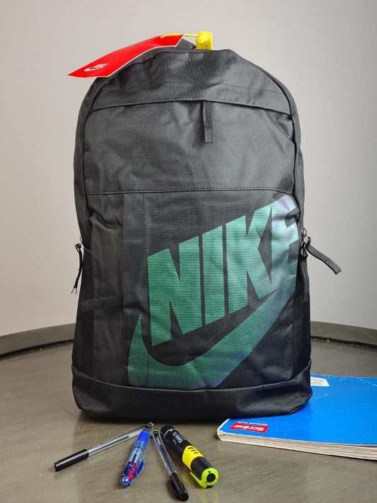 MOCHILA NIKE 2850 NEGRO/VERDE