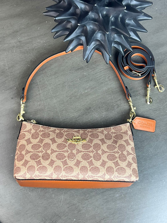 IMPORTACION BAGUETTE COACH KHAKI