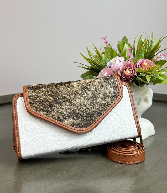 CARTERA PIEL TAPA PELO BLANCO/PELO PARDO