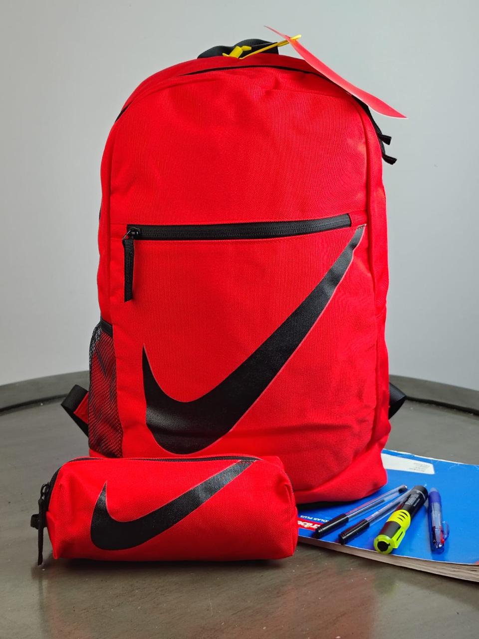 MOCHILA NIKE LAPICERA ROJO/NEGRO