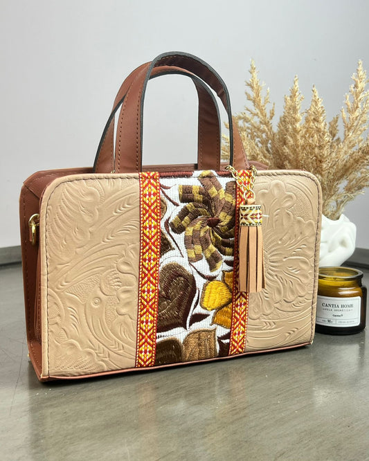 CROSSBODY DOBLE CARA FLORES FRANJA BORDADO F BLANCO OTOÑO/MAQUILLAJE