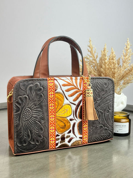 CROSSBODY DOBLE CARA FLORES FRANJA BORDADO F BLANCO/FERRERO SECO
