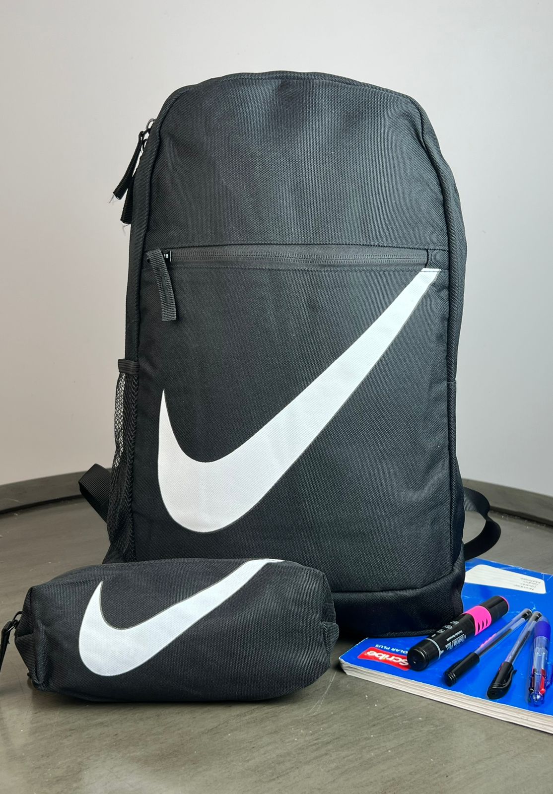 MOCHILA NIKE LAPICERA NEGRO/BLANCO