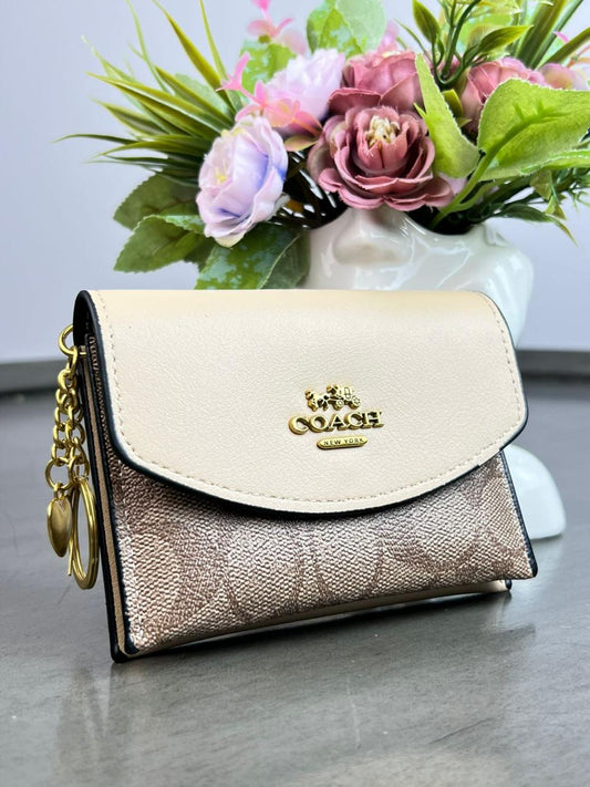 MONEDERO COACH KHAKI/TAPA BEIGE