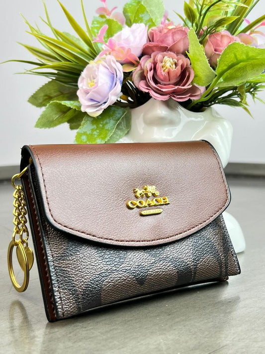 MONEDERO COACH CAFÉ