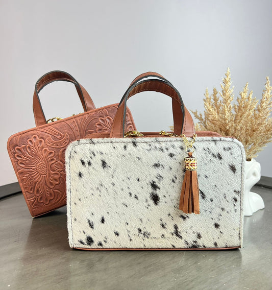 CROSSBODY DOBLE CARA PELO MOTEADO/PIEL GRABADA TANG