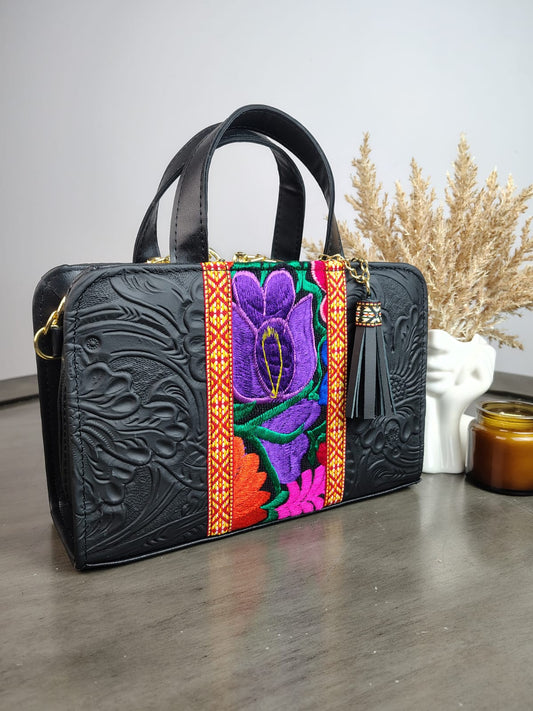 CROSSBODY DOBLE CARA FLORES FRANJA BORDADO COLORES/NEGRO