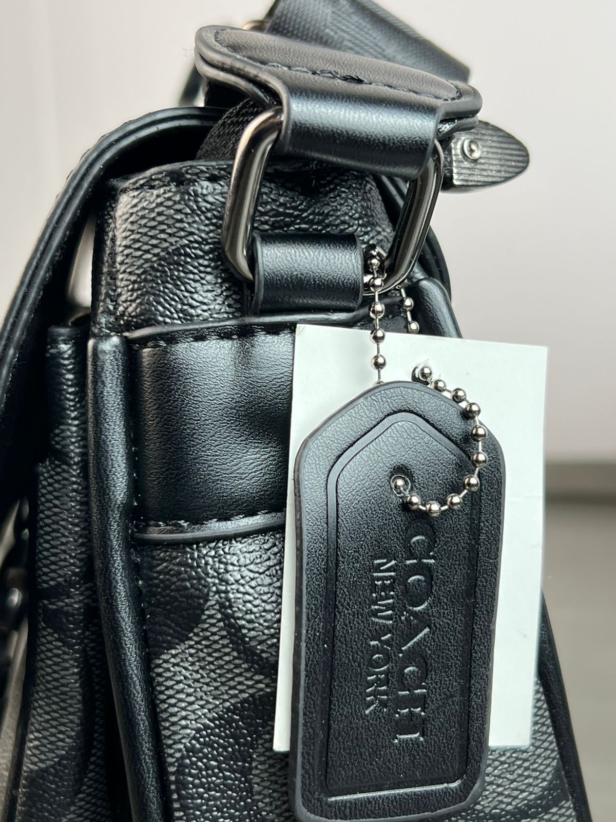 MARICONERA PARA ELLOS COACH CAFE/NEGRO