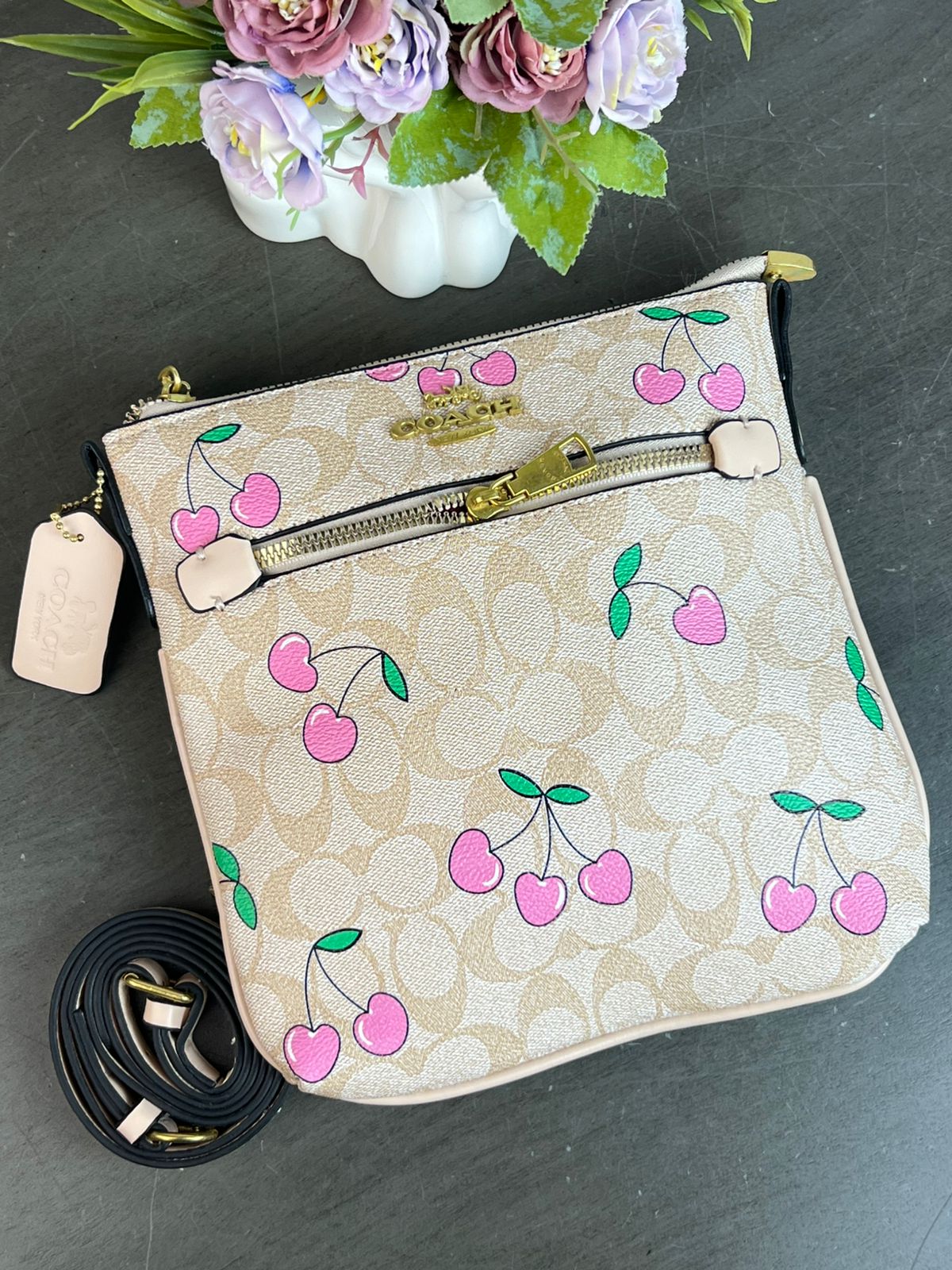 BANDOLERA COACH /CAFE CLARO CEREZAS