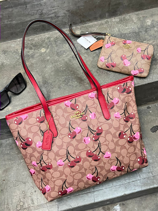 BOLSA COACH GRANDE CEREZAS CAFE/ROJO