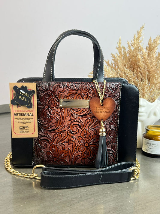 UB CROSSBODY NEGRO FRANJA GRABADO MARRÓN