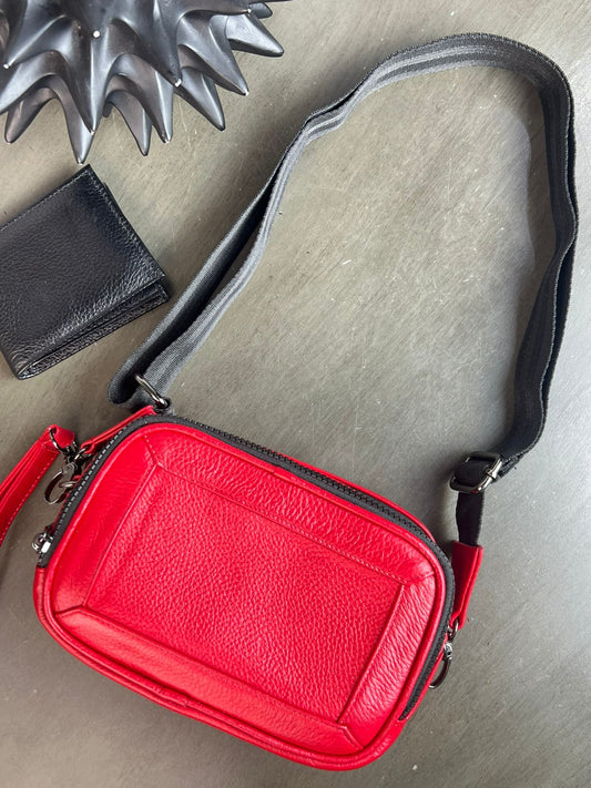MARICONERA 100% PIEL BRASIL ROJO