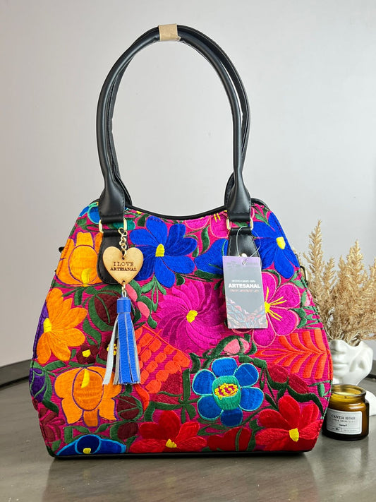 MOD ARTESANAL ROBERTA NEGRO BORDADO FLORES COLORES F FIUSHA