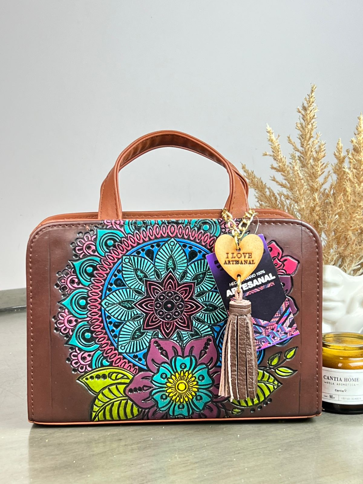 CROSSBODY ARTESANAL TANIA GRABADO MANDALA CAFE