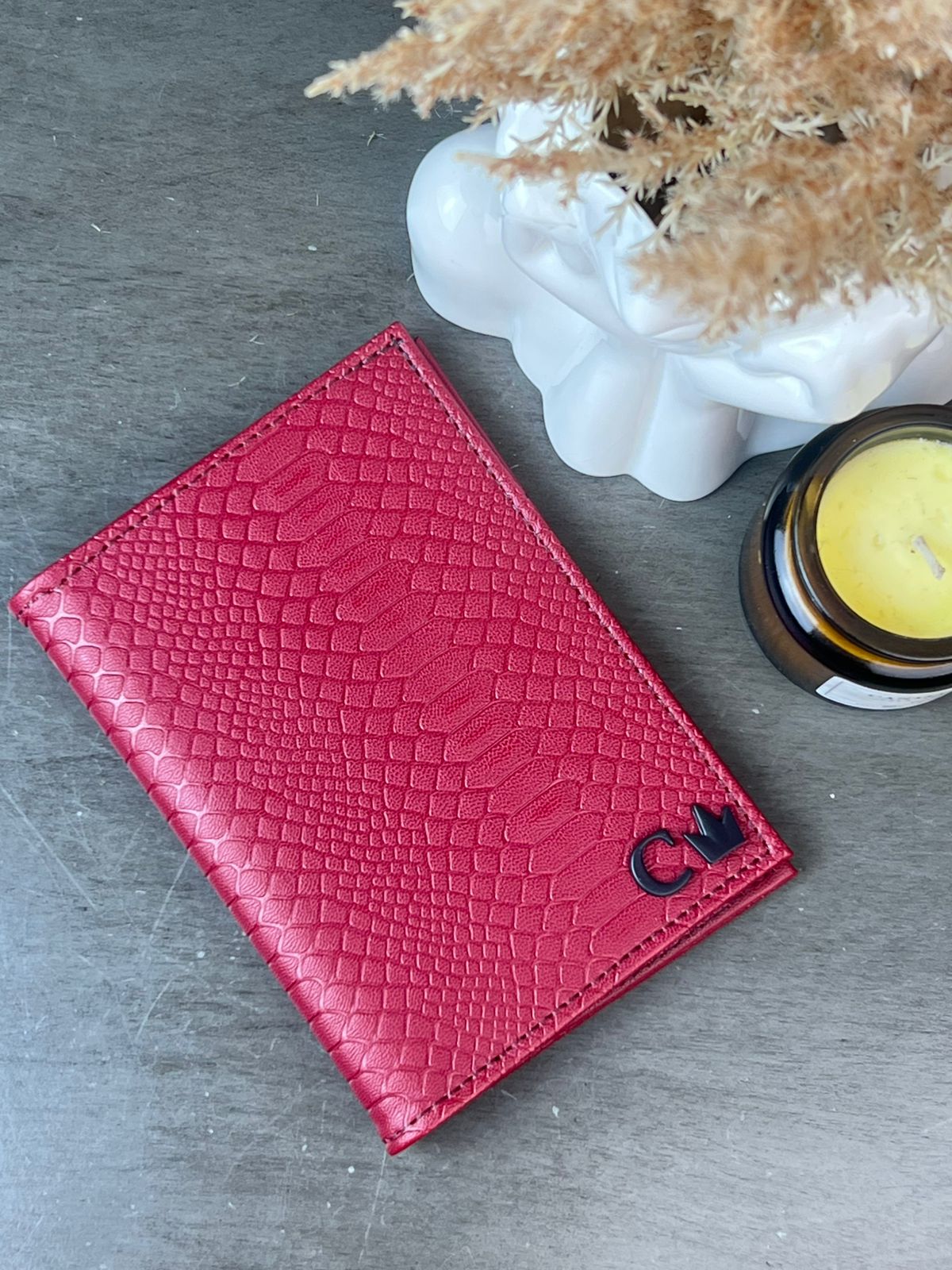 PORTAPASAPORTE IND. ROJO
