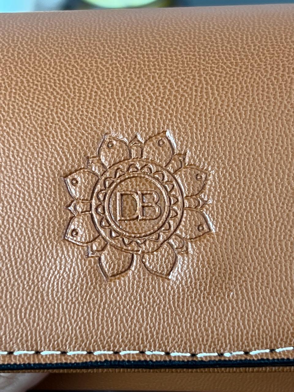 DB PORTACELULAR COLIBRI MARRON VINTAGE