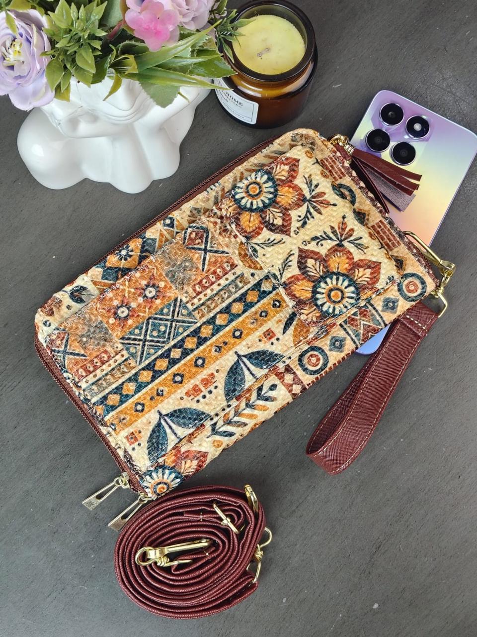 PORTACELULAR/CARTERA YUTE VERTICAL FLORES CAMEL F BEIGE