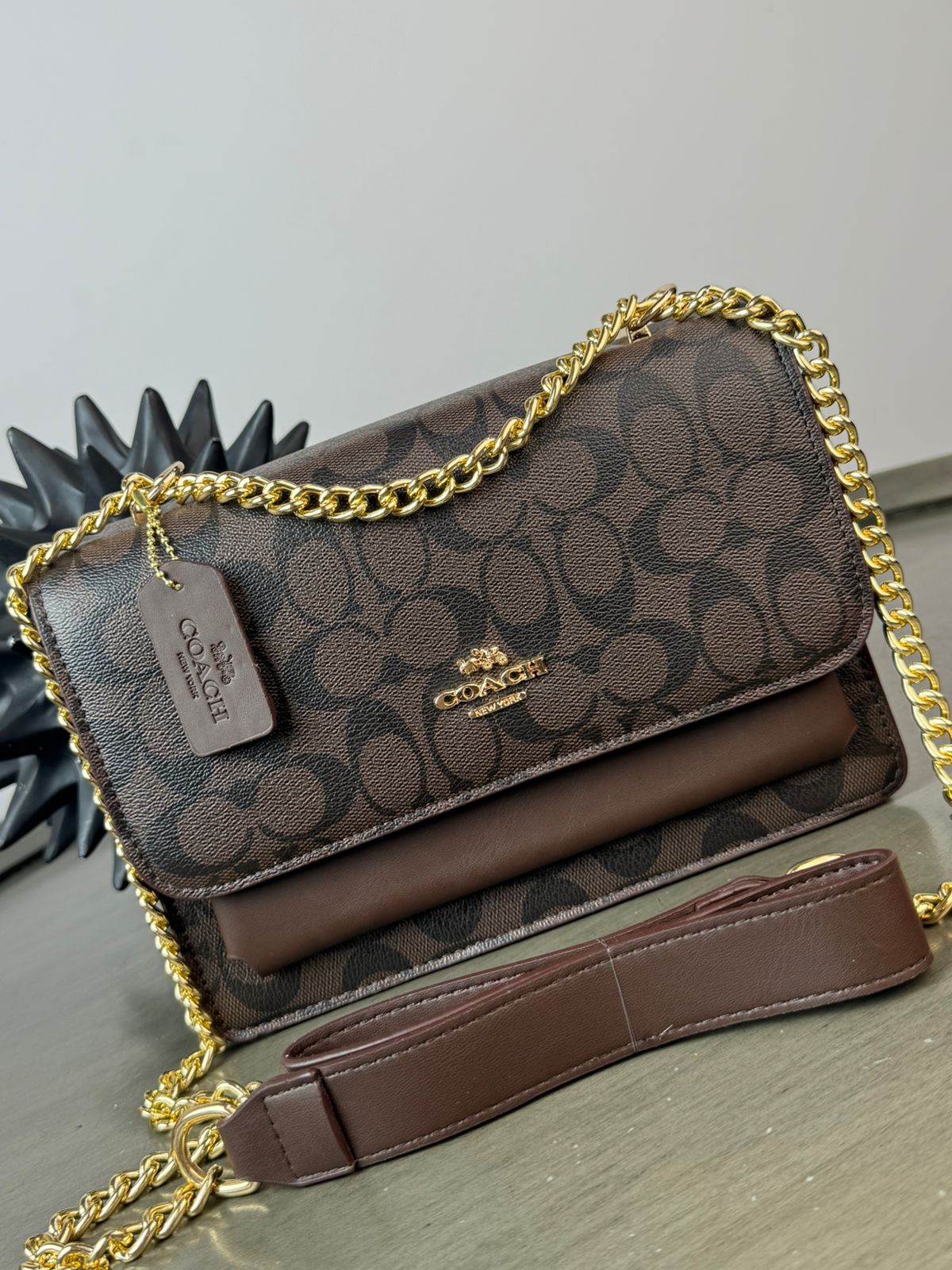 CROSSBODY COACH CADENA CHOCOLATE ESTAMPADO