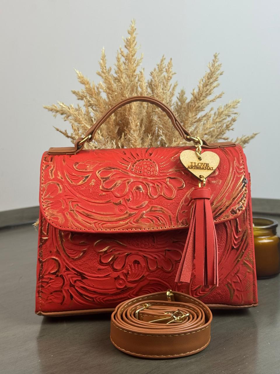 CROSSBODY DELIA MUÑEQUEADA TAPA RECTA ROJO-COBRE