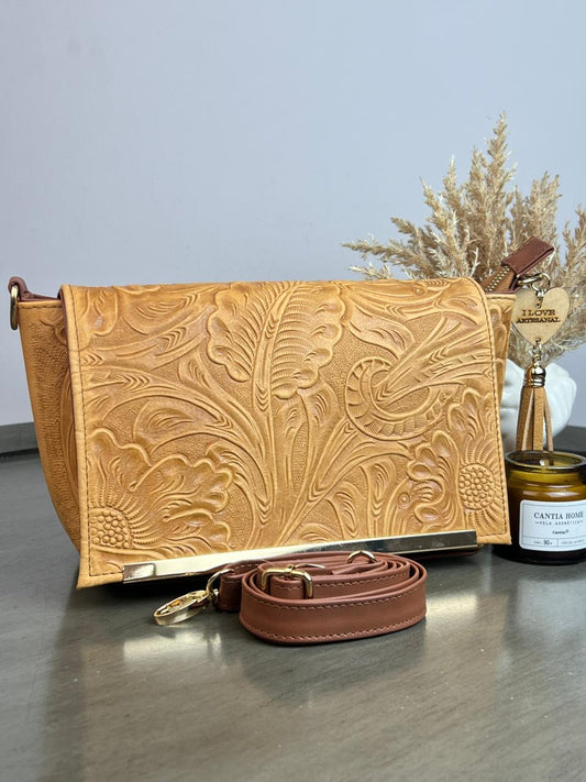 CROSSBODY VIANNEY GRABADO FLORES AVELLANA