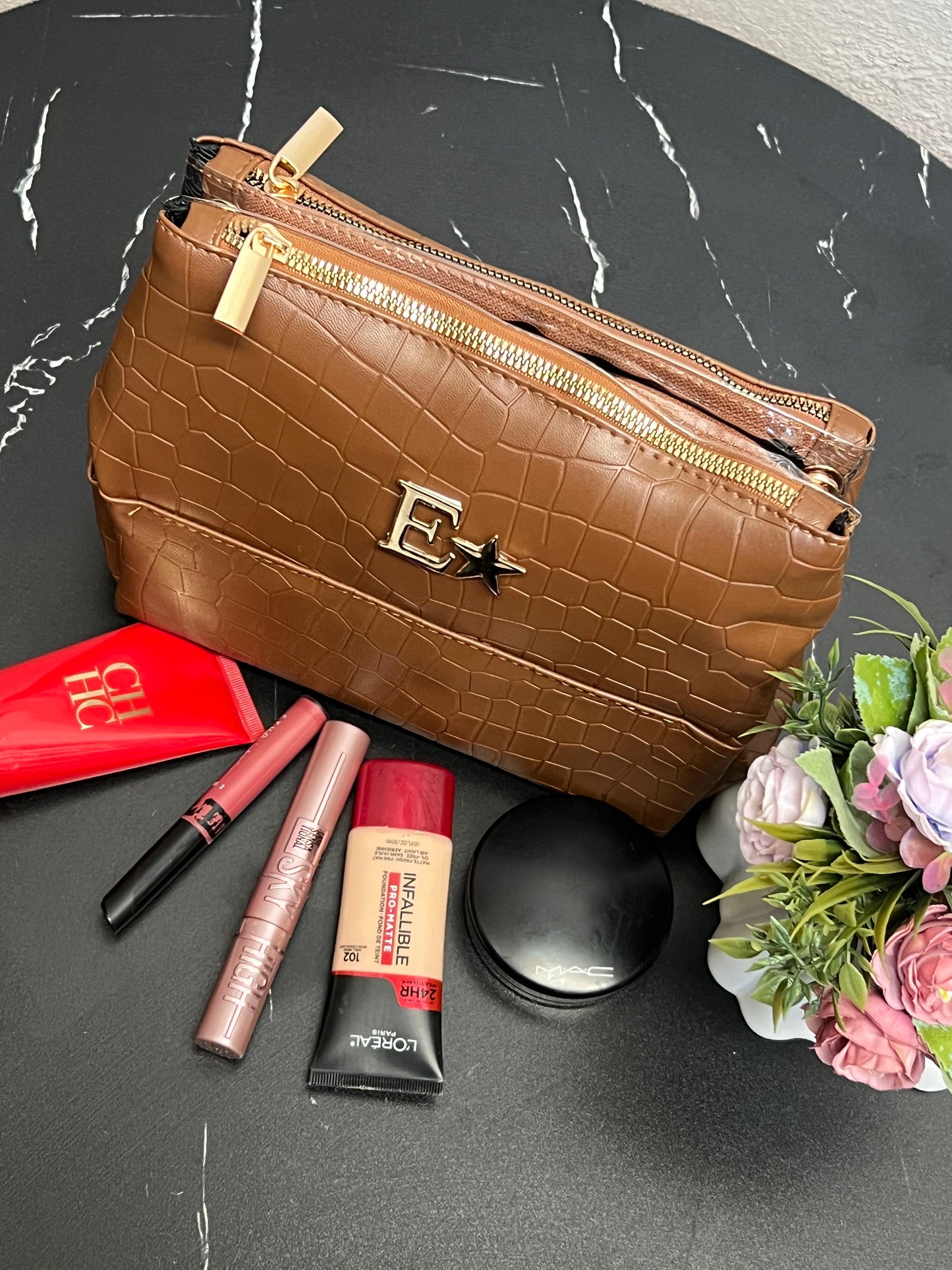 COSMETIQUERA DE VIAJE CROCO CAMEL