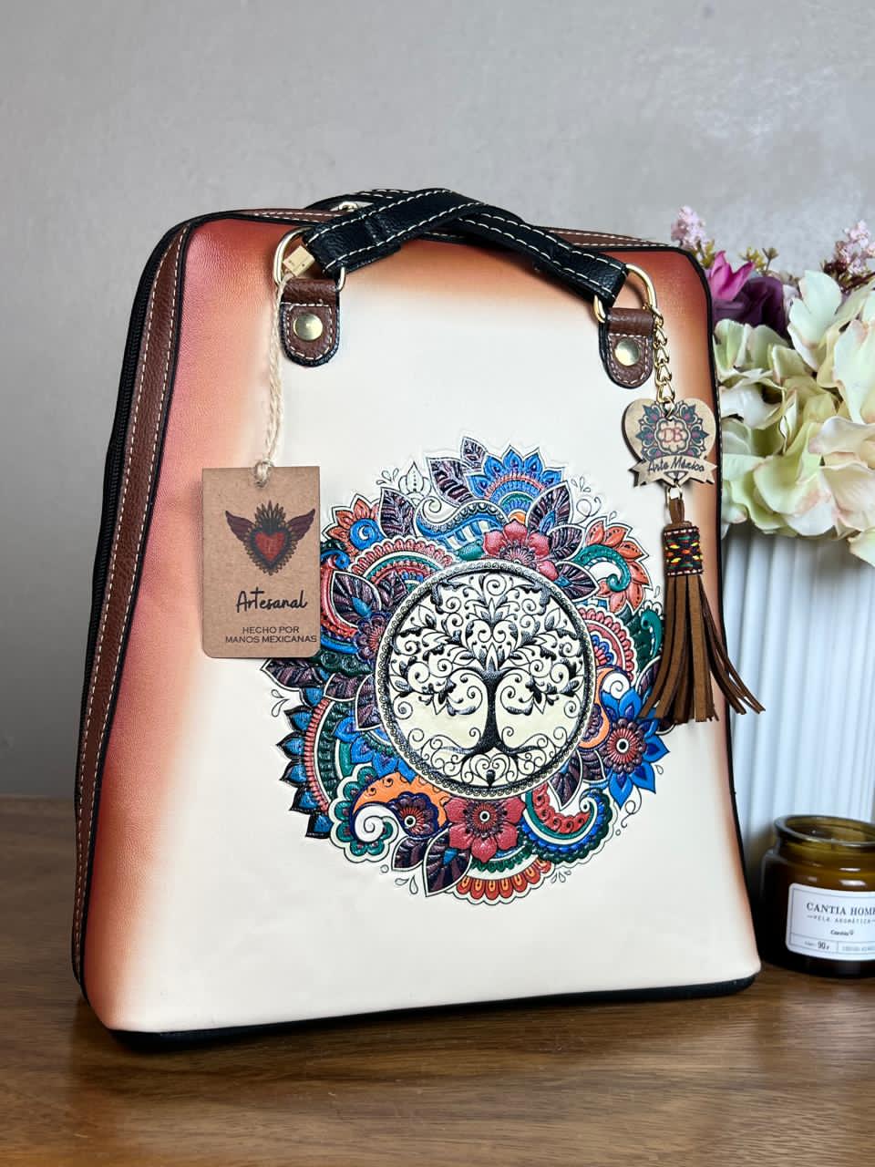 DB MOCHILA CAPRI ARBOL DE LA VIDA HUESO
