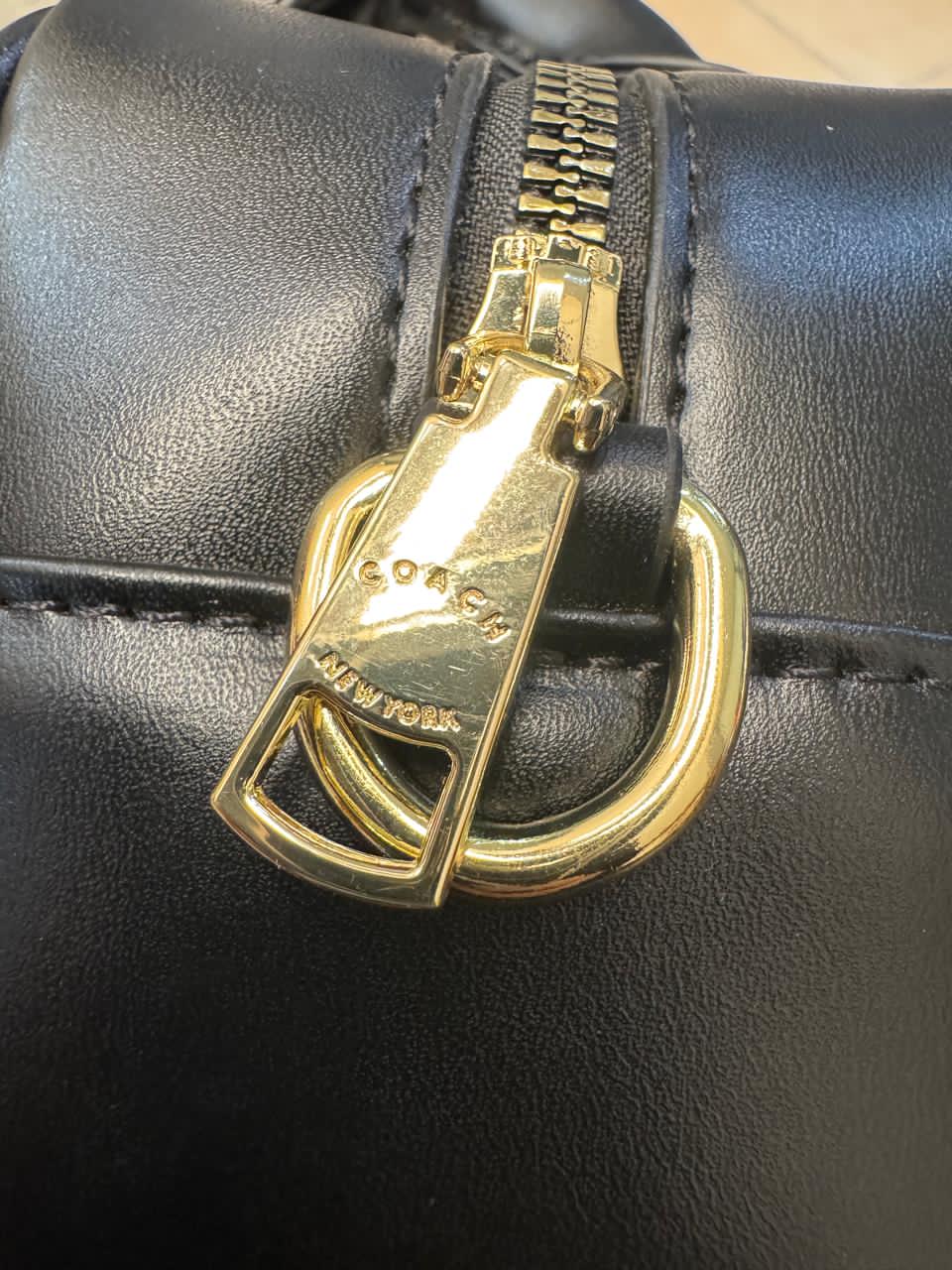BOLSO MALETITA COACH AZUL MARINO CEREZAS