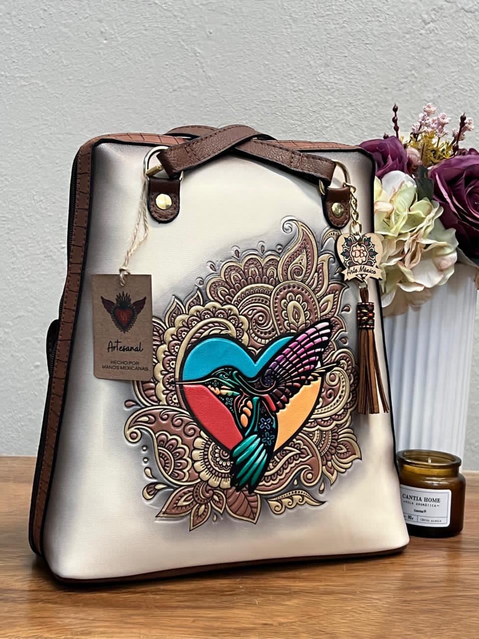 DB MOCHILA CAPRI COLIBRI HUESO-CAMEL