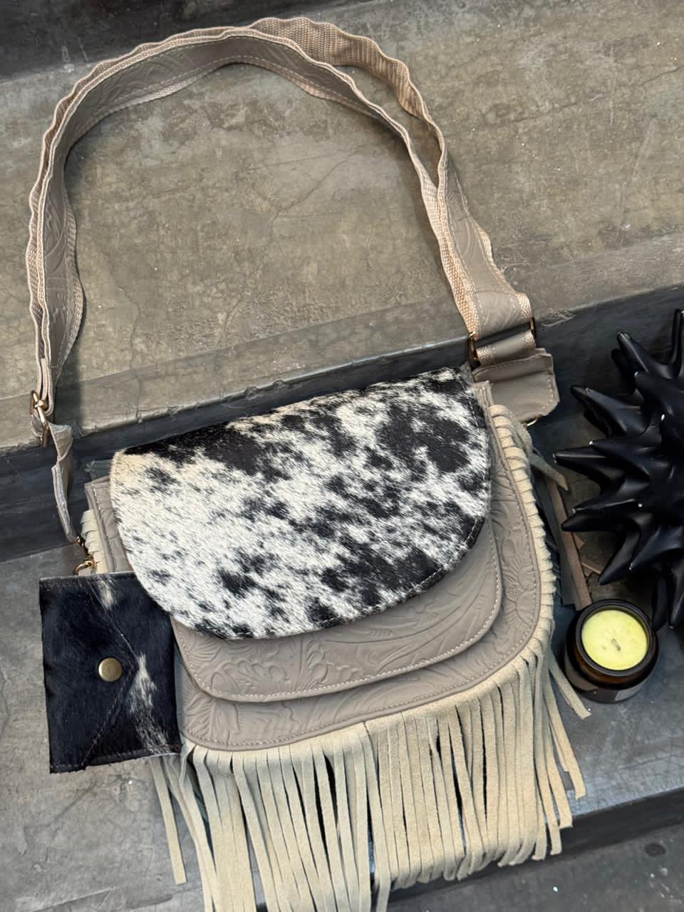 CROSSBODY MABEL PELO VARIABLE VAINILLA