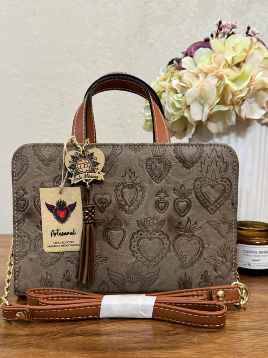 DB CROSSBODY CORAZONES SERATOGA ARENA