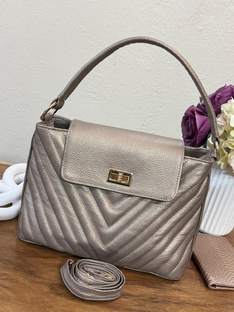 BOLSO 100% PIEL POLONIA ORO INGLES
