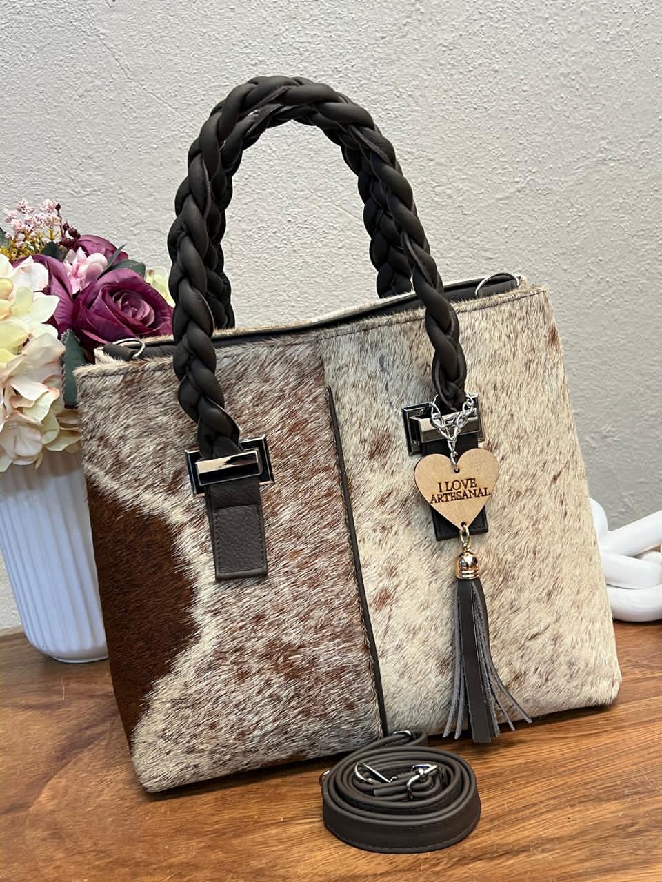 BOLSA ELIZABETH PELO VARIABLE ASAS CAFE