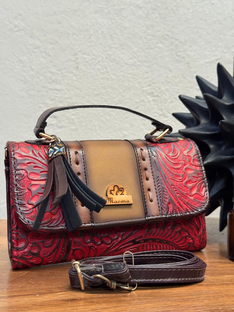 MAOMA DELIA 1.0 FRANJA ROJO