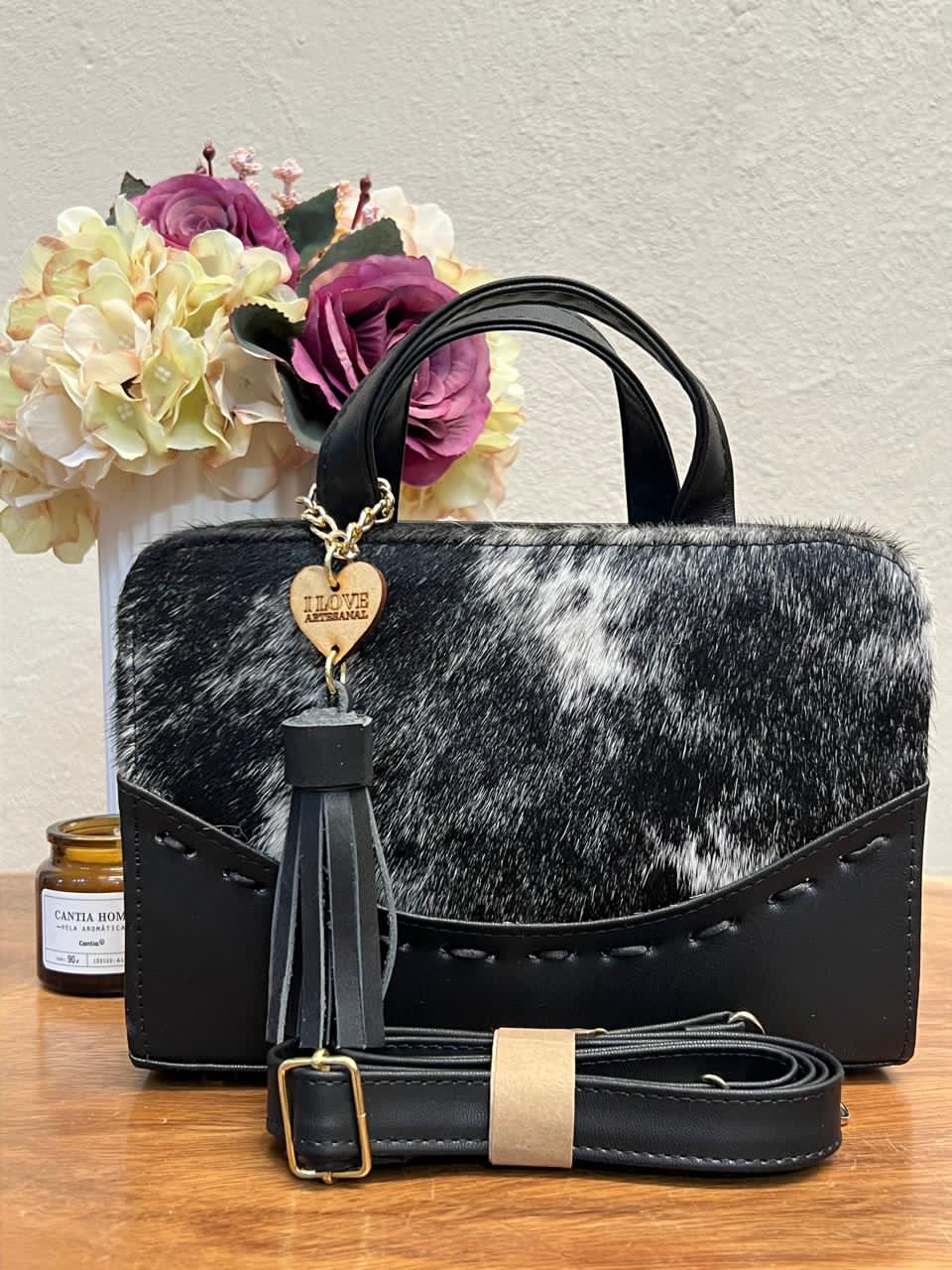 CROSSBODY ARTESANAL TANIA PELO VARIOS PIEL NEGRO