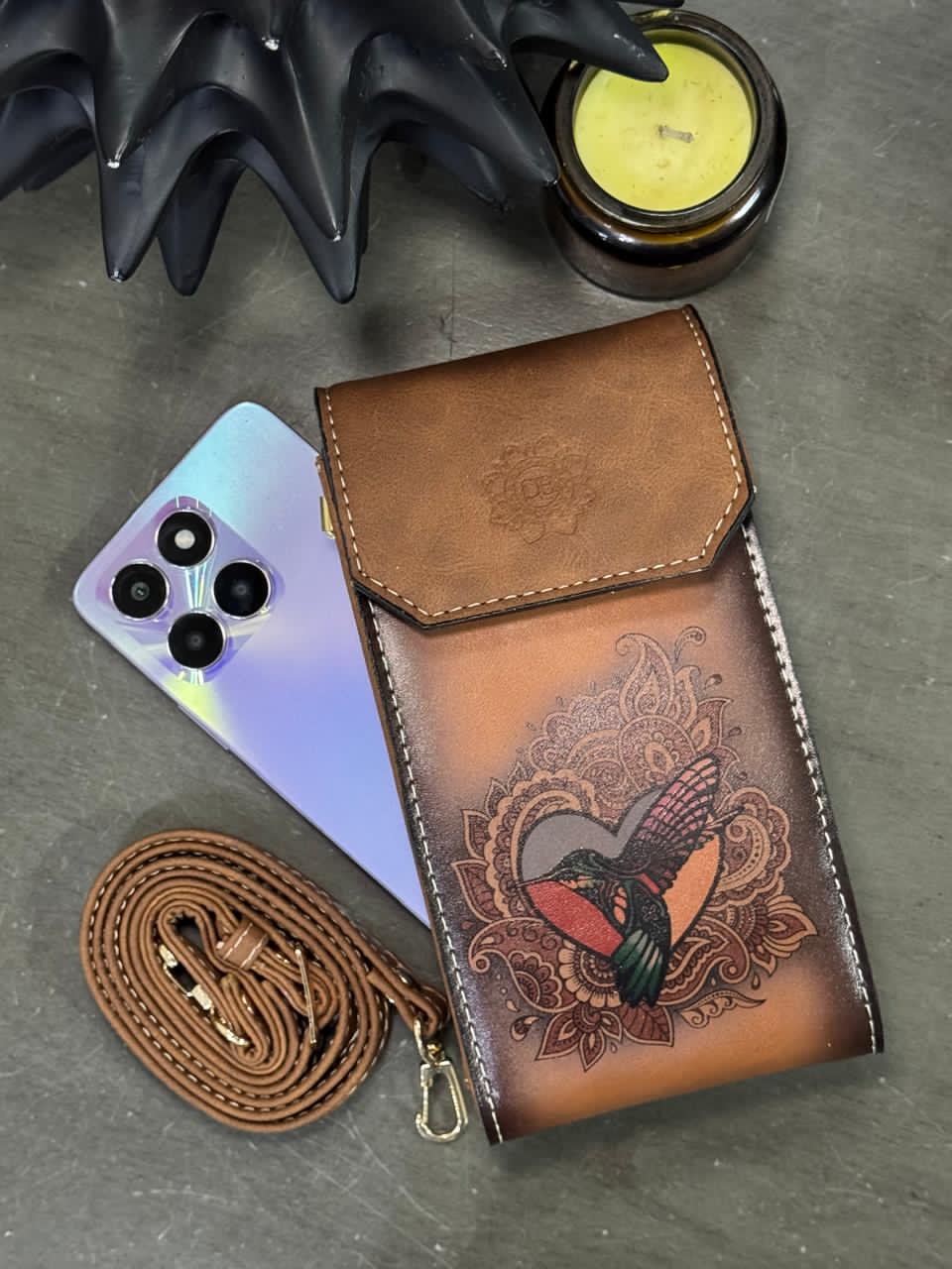 DB PORTACELULAR COLIBRI MARRON VINTAGE