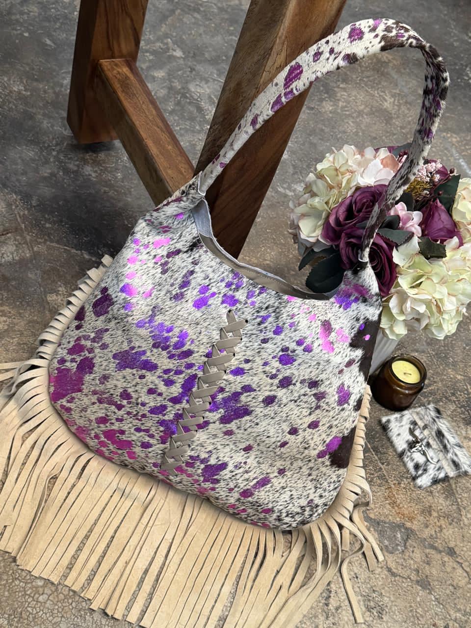 BOLSA ALYSSA PINTADA/TEJIDA FIUSHA METALICO BARBAS ARENA