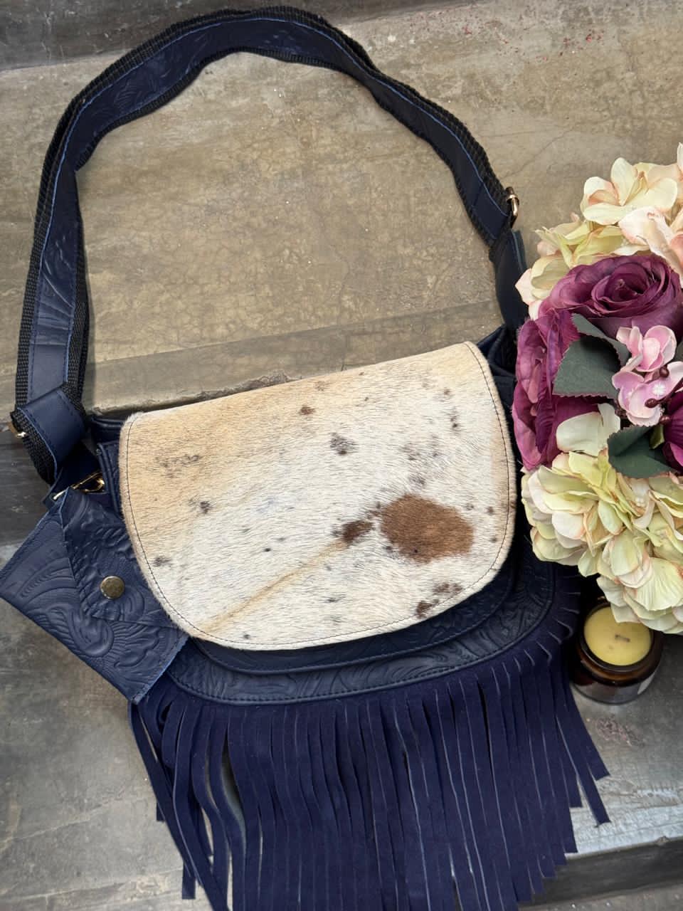 CROSSBODY MABEL PELO VARIABLE AZUL MARINO9