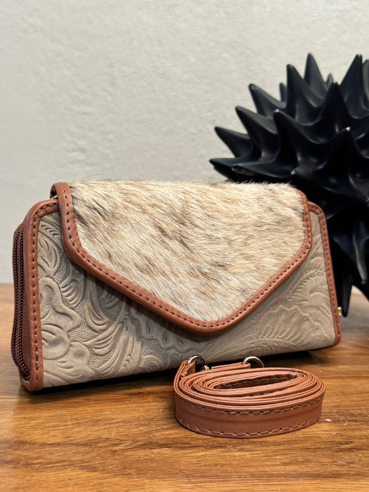 CARTERA PIEL TAPA PELO VARIABLE PIEL ARENA