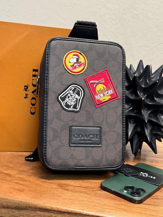 PECHERA PARCHES COACH CAFE
