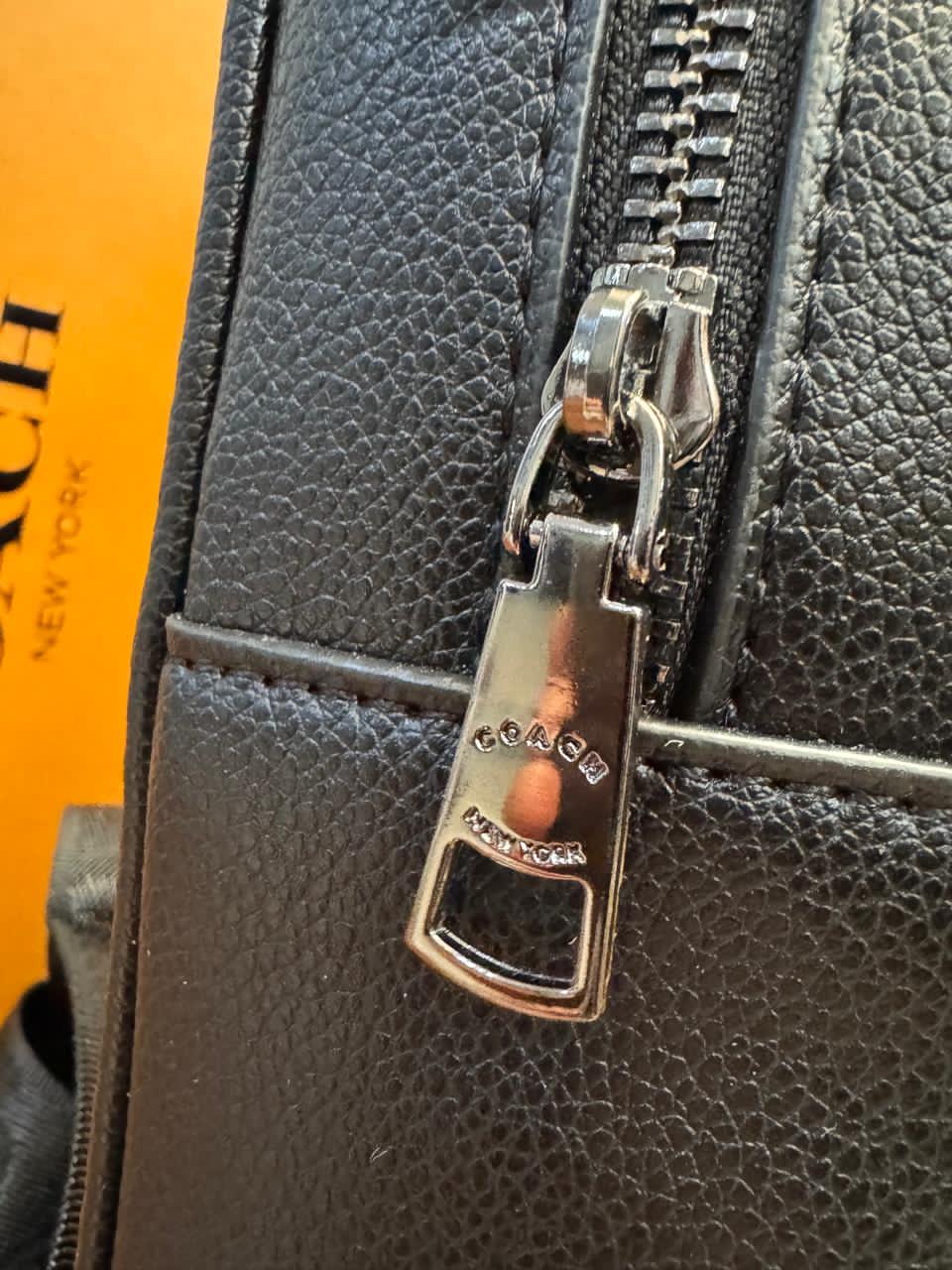 PECHERA PARCHES COACH KHAKI