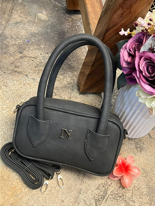 BOLSO ARCADIE NEGRO GAMUZA