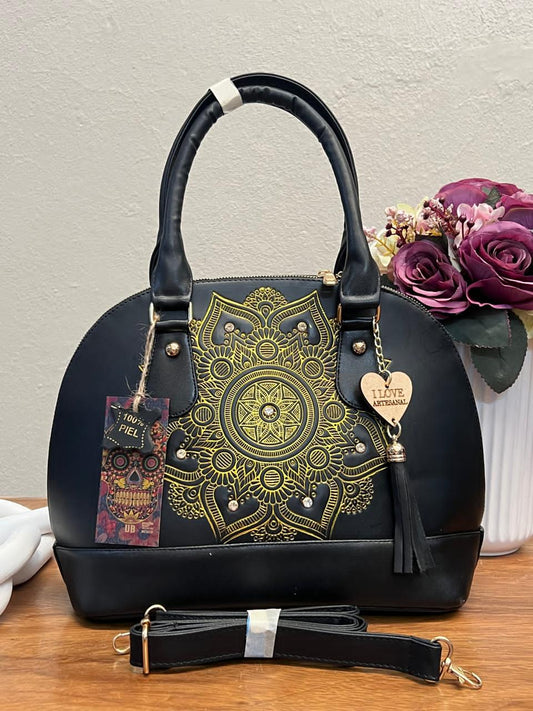 MOD ARTESANAL PACHITA 1 MANDALA DORADO/NEGRO