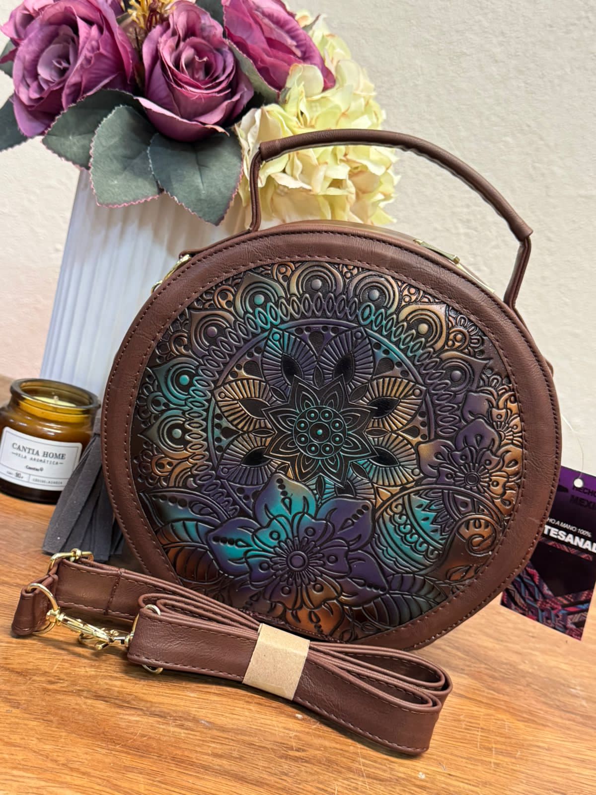 CIRCULAR ARTESANAL GRABADO MANDALA COLORES