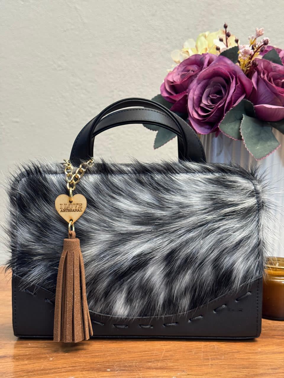 CROSSBODY ARTESANAL TANIA PELO VARIOS PIEL NEGRO